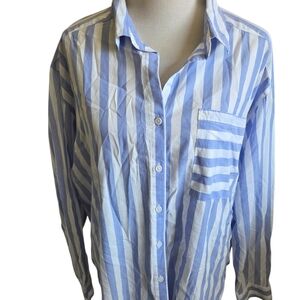 beachlunchlounge Blue and White Striped Button-Down Shirt Size XL